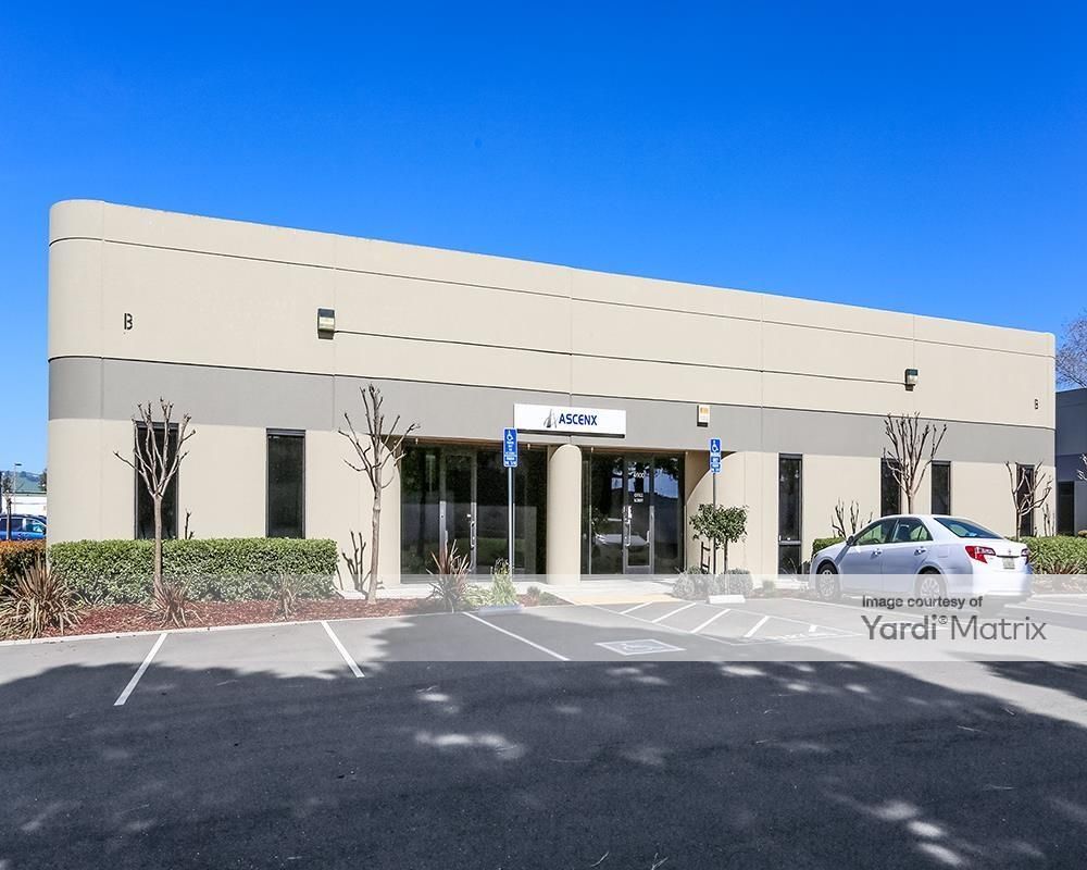 41900-42000 Christy Street photo 1