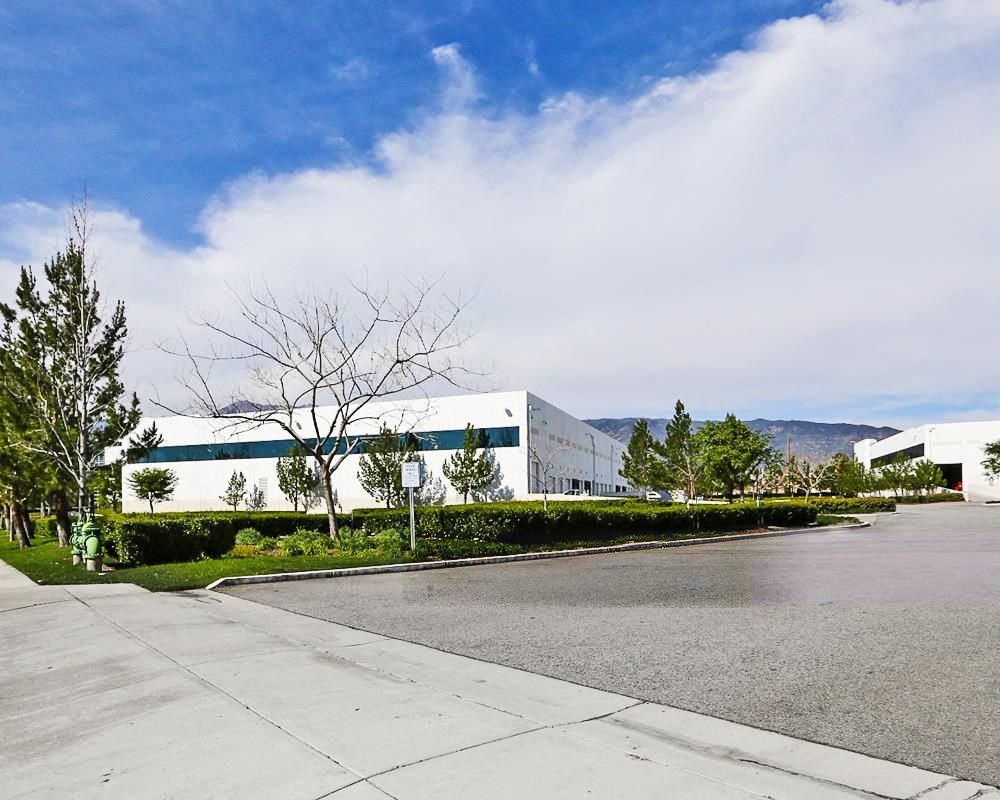 Fontana Commerce Center - Building 5 photo 3