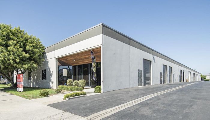Warehouse Space for Rent at 9400 Lurline Avenue Chatsworth, CA 91311 - #2