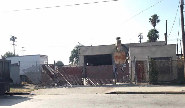2166 & 2170 Hyde Park Blvd
