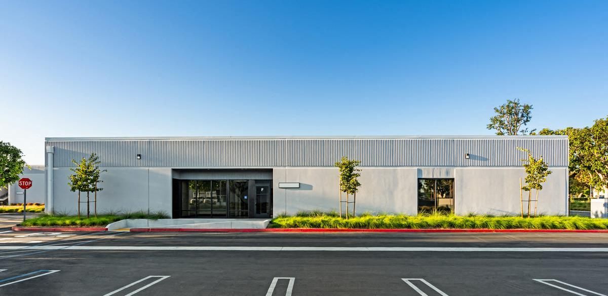 Harbor Warner Business Center photo 2