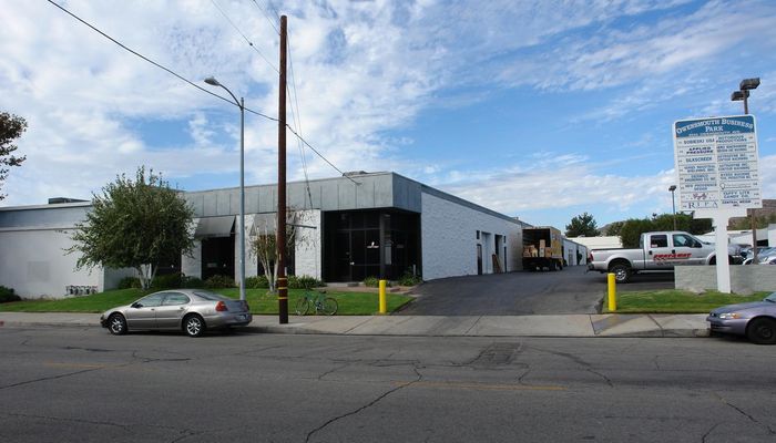 Warehouse Space for Rent at 9555 Owensmouth Ave Chatsworth, CA 91311 - #8