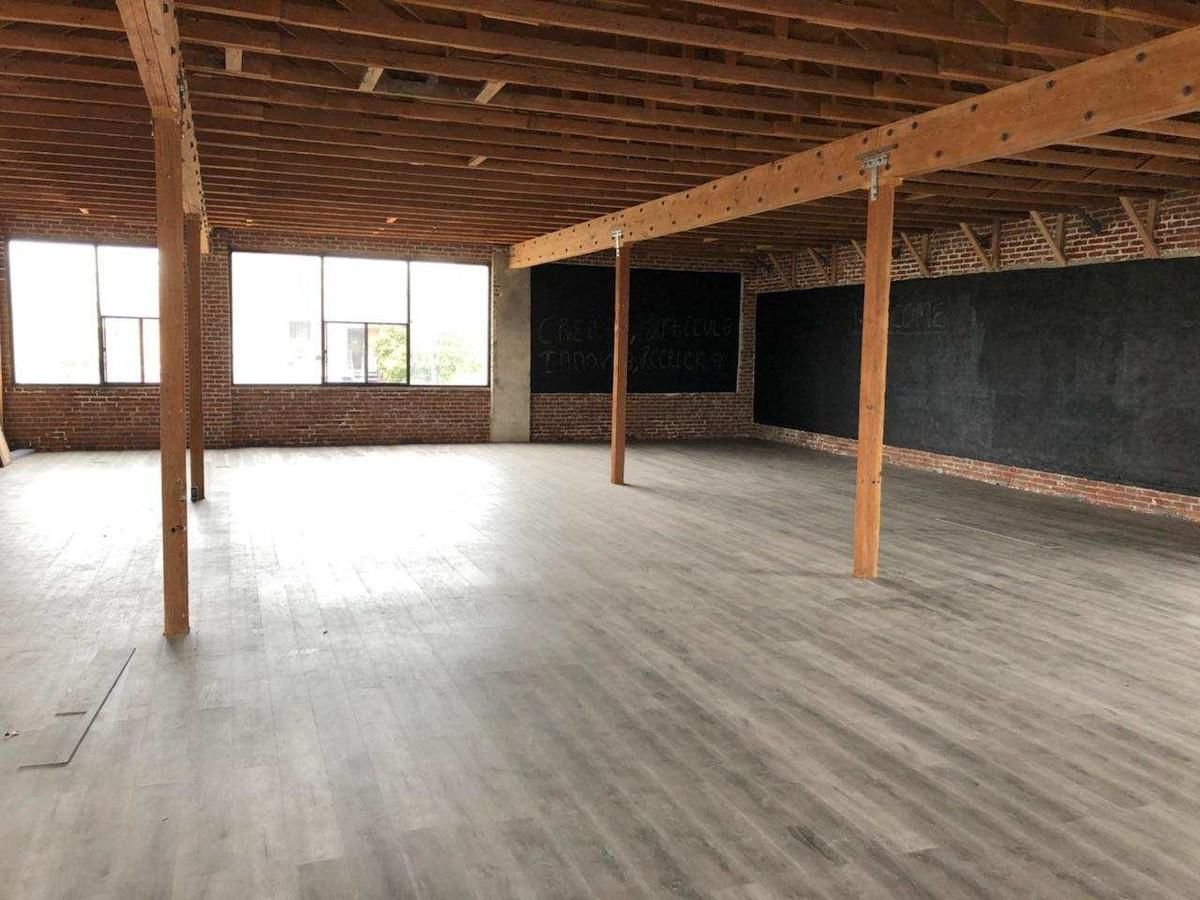 Office/Retail Property For Lease photo 3