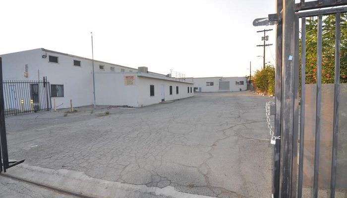 Warehouse Space for Rent at 13303 Louvre St Pacoima, CA 91331 - #2