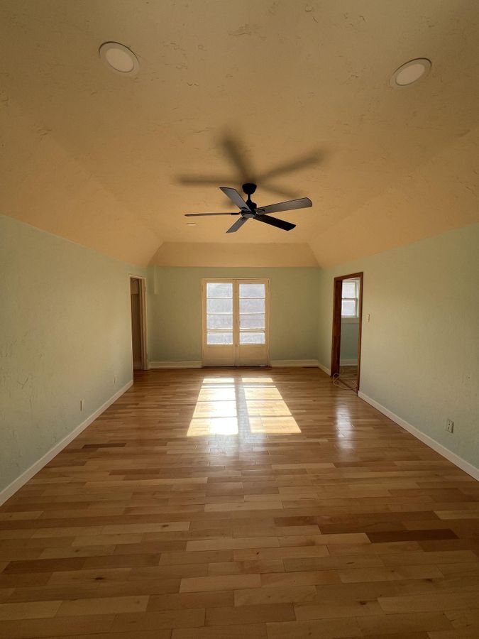 518-522 Wilshire Boulevard photo 3