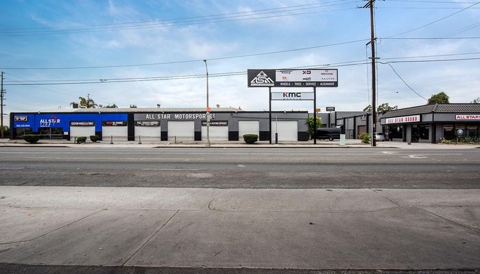 Warehouse Space for Sale at 2719-2735 E Artesia Blvd Long Beach, CA 90805 - #24