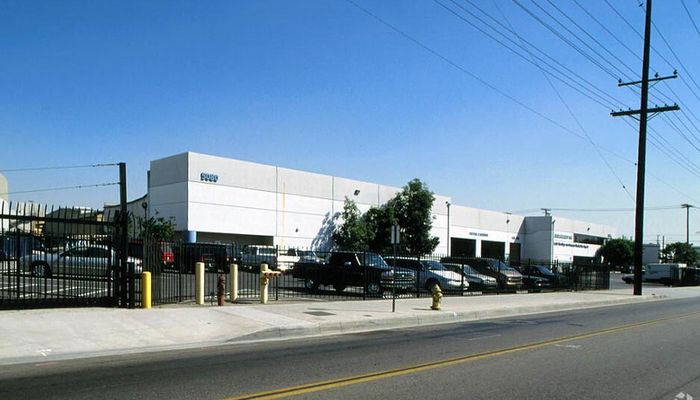 Warehouse Space for Rent at 5080 S Alameda St Vernon, CA 90058 - #1