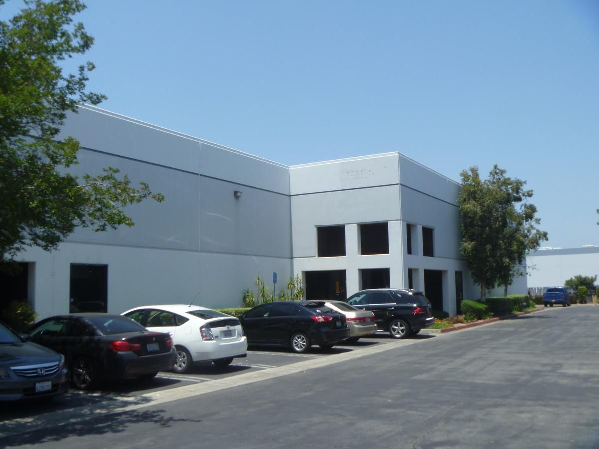 Bldg C photo 3