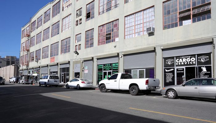 Warehouse Space for Rent at 921-937 E Pico Blvd Los Angeles, CA 90021 - #3