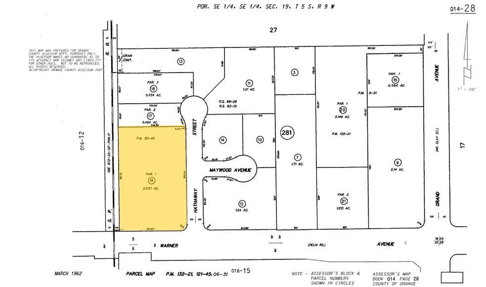 1301-1307 E Warner Ave photo 1