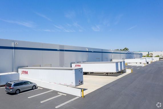 Cubework Harbor Gateway Center 20100-20200 S Western Ave