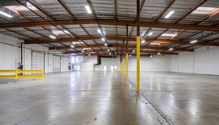 Warehouse Space for Rent at 1040 N Kraemer Pl Anaheim, CA 92806 - #21