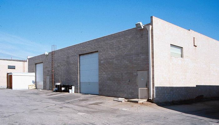 Warehouse Space for Rent at 9817 Variel Ave Chatsworth, CA 91311 - #3