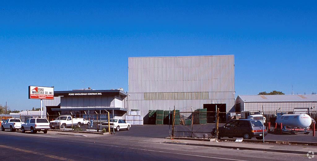 Industrial Property For Lease photo 2