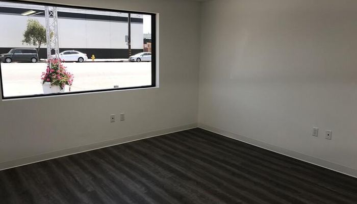 Warehouse Space for Rent at 8501 Lankershim Blvd Sun Valley, CA 91352 - #9