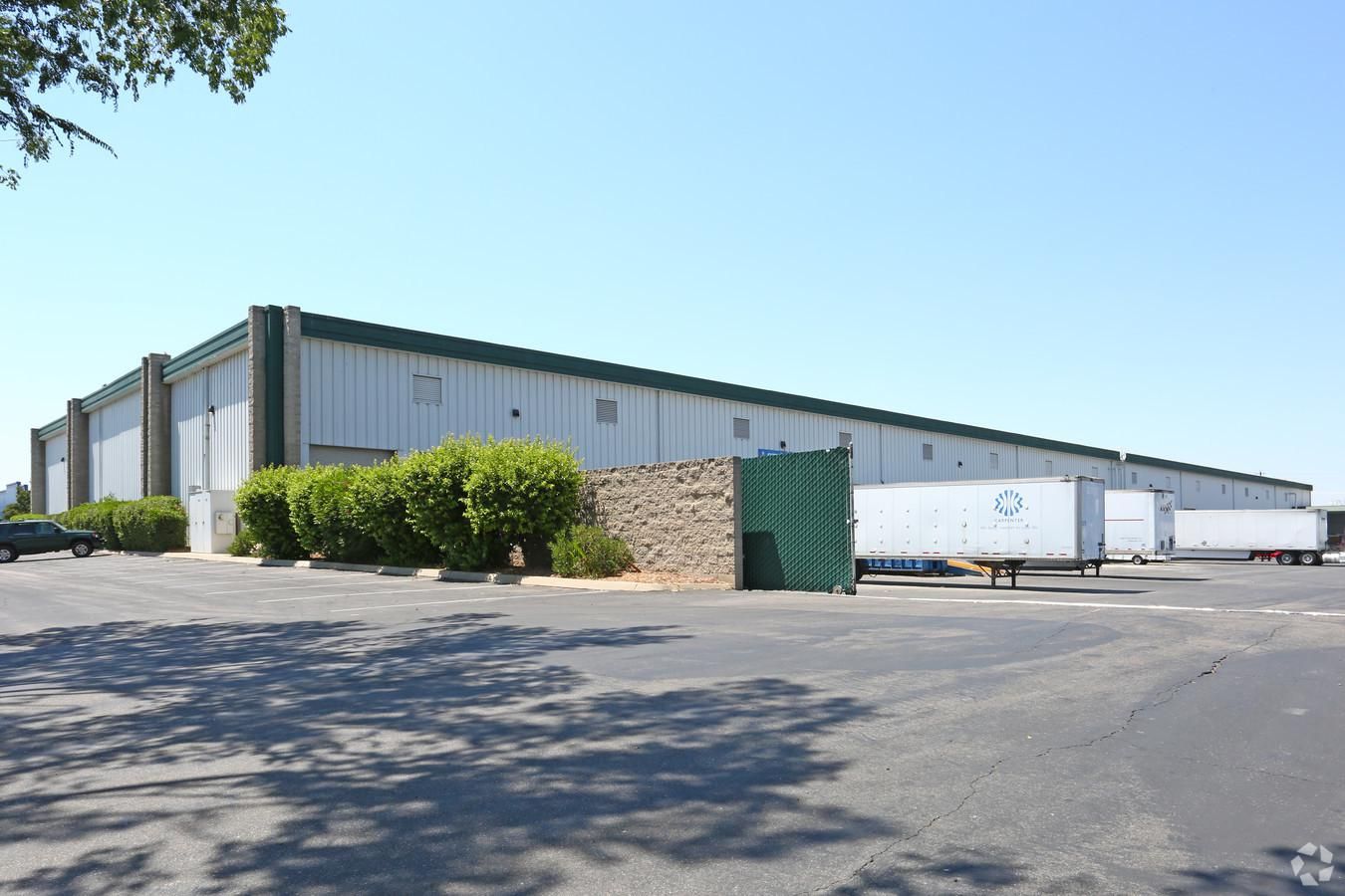 Industrial Property For Lease photo 4