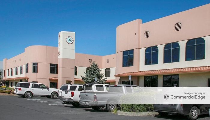 Warehouse Space for Rent at 715 Southpoint Blvd Petaluma, CA 94952 - #1