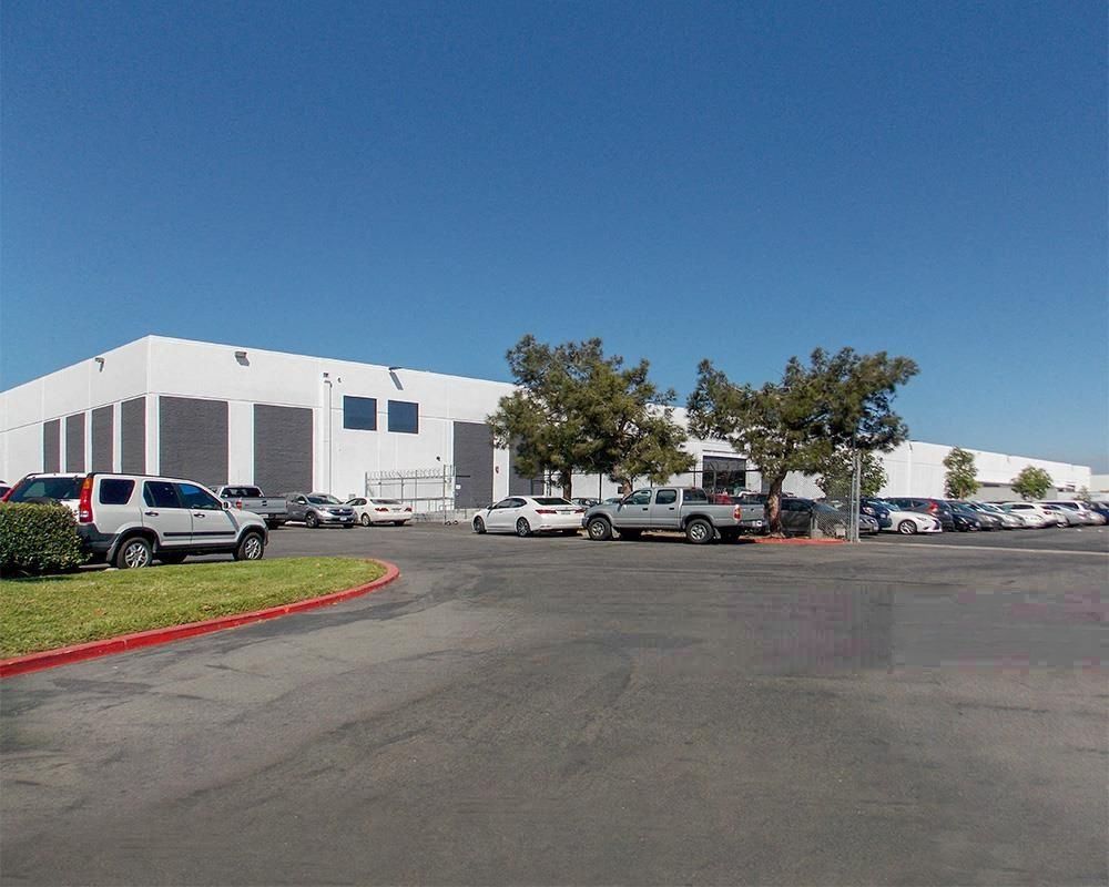 Harbor Gateway Business Center - 1585 MacArthur Blvd photo 4