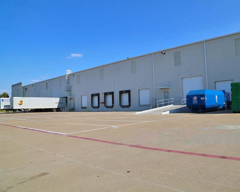 Pinnacle Industrial Center - Building A photo 2