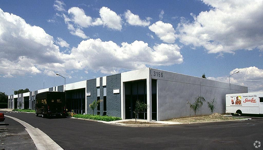 Industrial Property For Lease photo 2