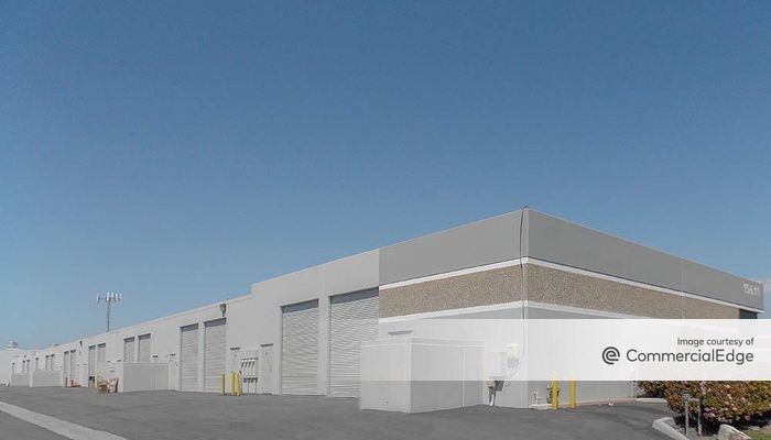 Warehouse Space for Rent at 15641 Product Lane Huntington Beach, CA 92649 - #4