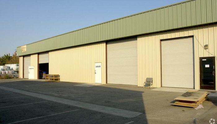 Warehouse Space for Rent at 3454 Alken St Bakersfield, CA 93308 - #1