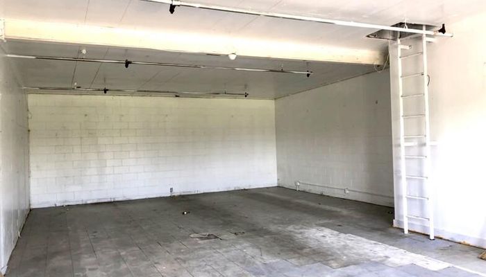 Warehouse Space for Rent at 911 W C St Wilmington, CA 90744 - #11