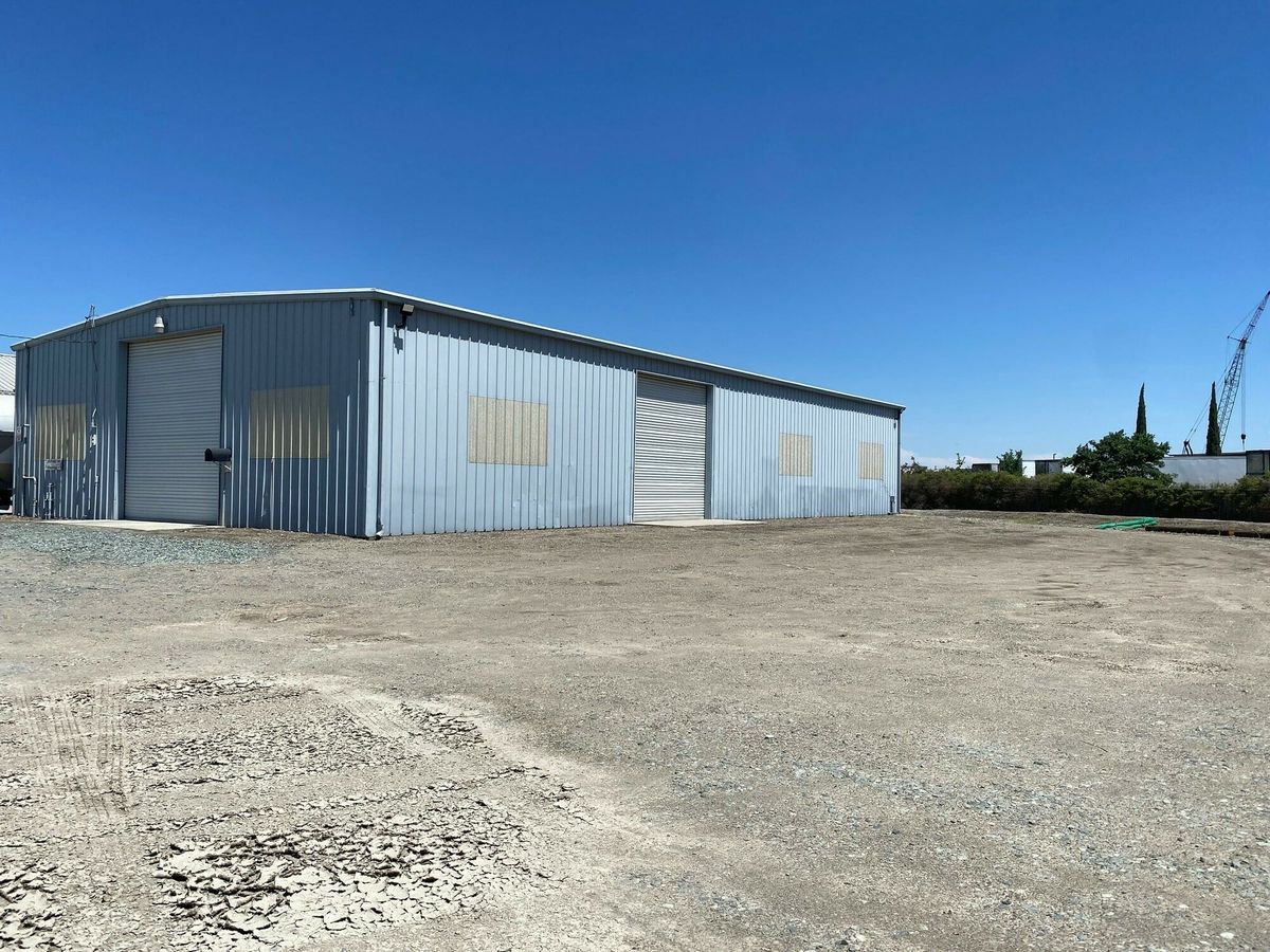 2467 East Mariposa Road photo 1