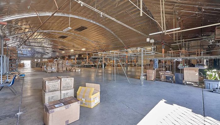 Warehouse Space for Sale at 2901 S San Pedro St Los Angeles, CA 90011 - #9