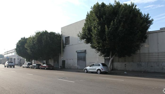 Warehouse Space for Rent at 324 E 6th St Los Angeles, CA 90014 - #3