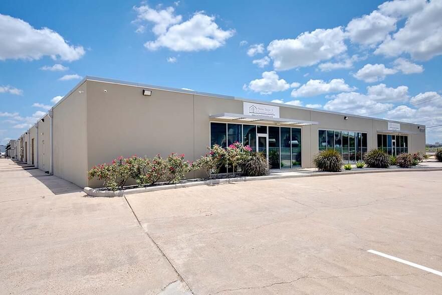 Hempstead Business Park 9000 Hempstead Rd photo 1