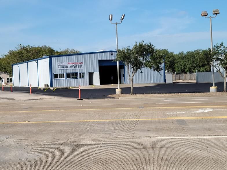 Brazosport Industrial Park 1309 N Brazosport Blvd photo 2