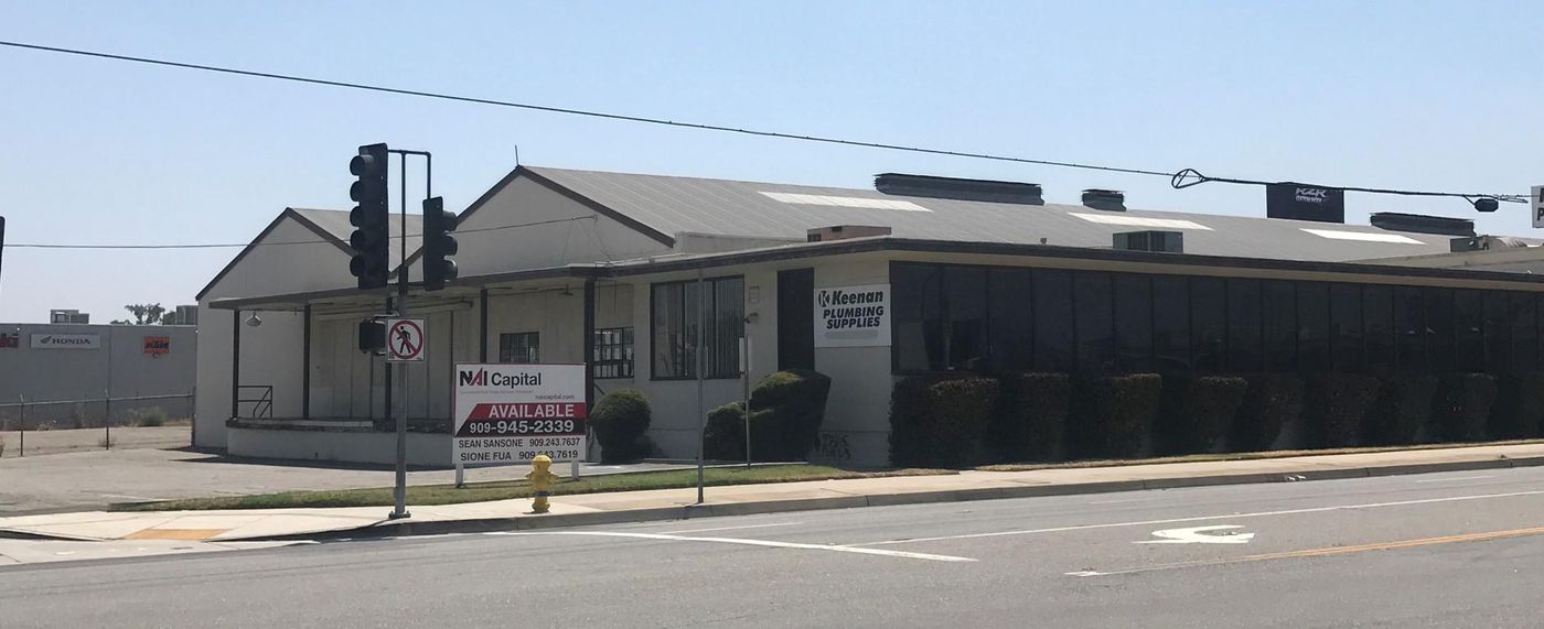 Industrial Property For Lease photo 1