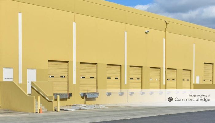 Warehouse Space for Rent at 2750 Progress St. Vista, CA 92083 - #2