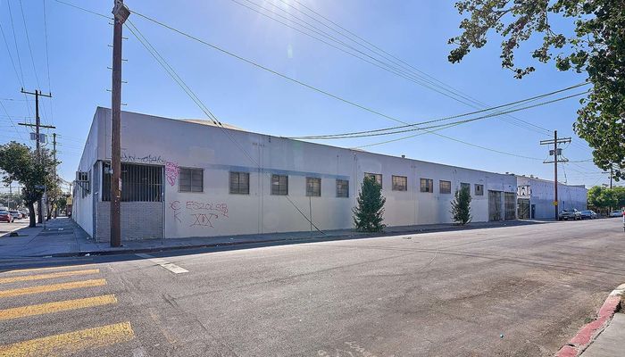 Warehouse Space for Sale at 2901 S San Pedro St Los Angeles, CA 90011 - #2