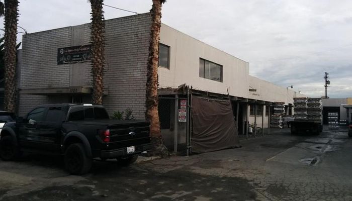 Warehouse Space for Rent at 1018-1022 S Petrolia Ave Compton, CA 90221 - #4