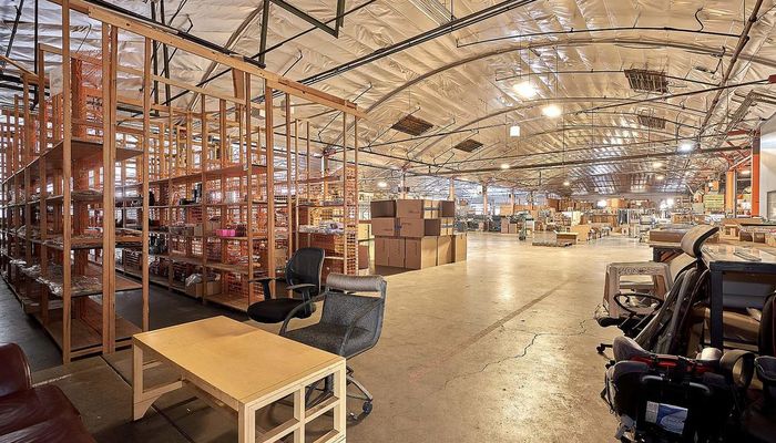 Warehouse Space for Sale at 2901 S San Pedro St Los Angeles, CA 90011 - #16