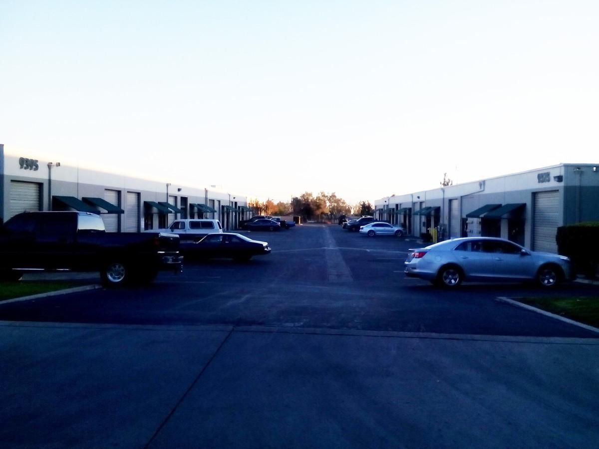 Bldg 1 photo 3