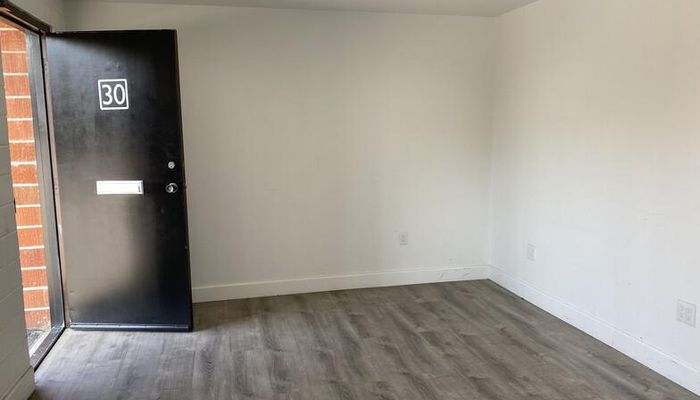 Warehouse Space for Rent at 7401 Laurel Canyon Blvd North Hollywood, CA 91605 - #1