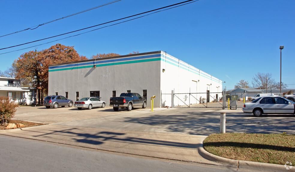 Entech Building 1714 Higgins Ln photo 1