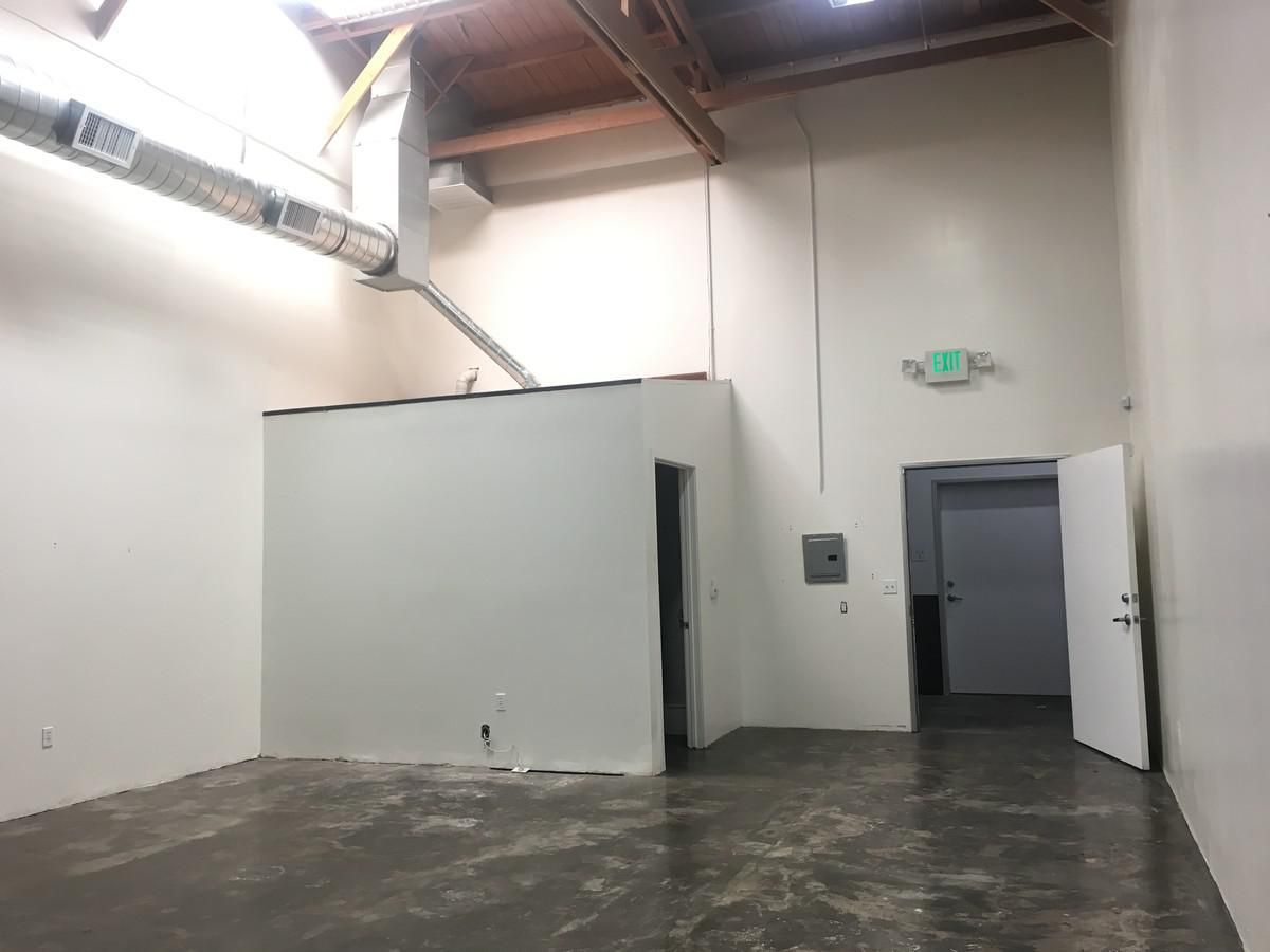 Industrial Property For Lease photo 4