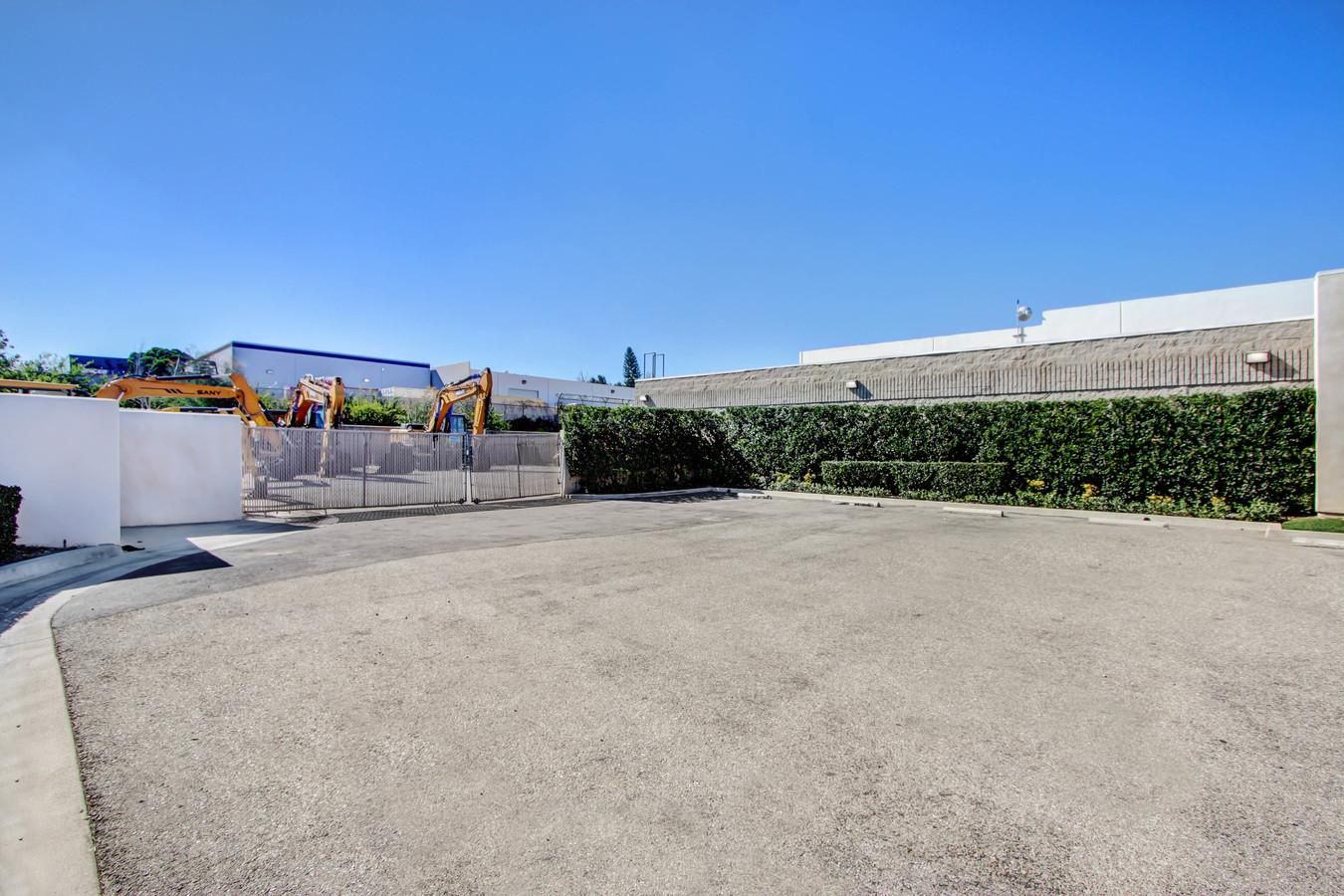 Industrial Property For Sale photo 4