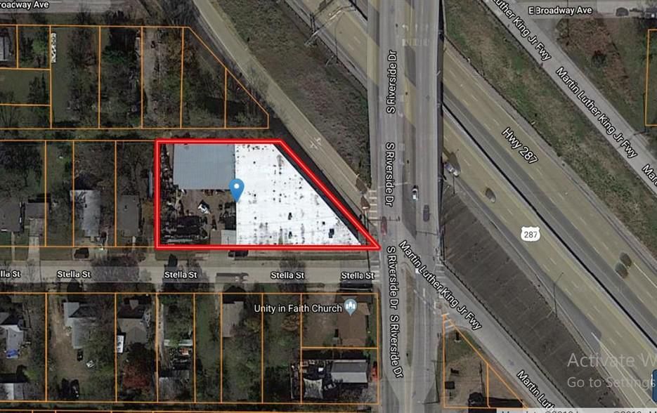 1721 Stella St photo 2
