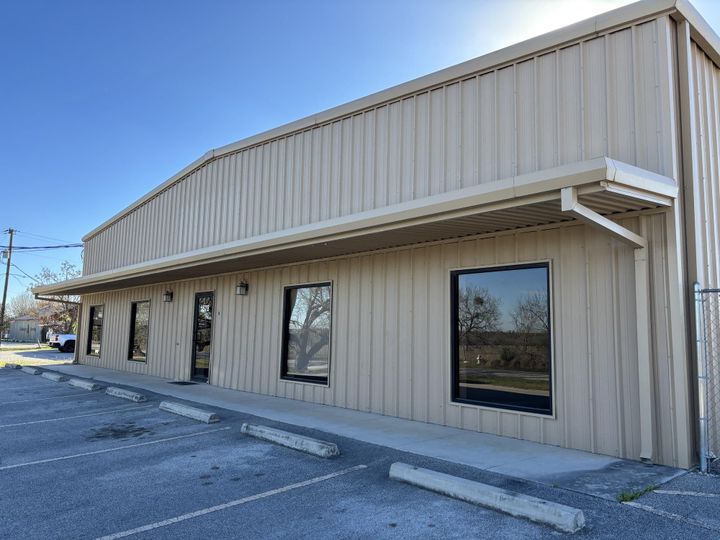 1578 Wald Road Industrial