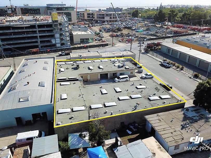Flex Property For Lease photo 3