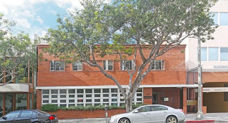 1218 6th Street
