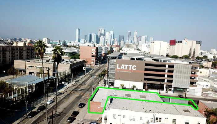 Warehouse Space for Rent at 2400-2404 S Grand Ave Los Angeles, CA 90007 - #13