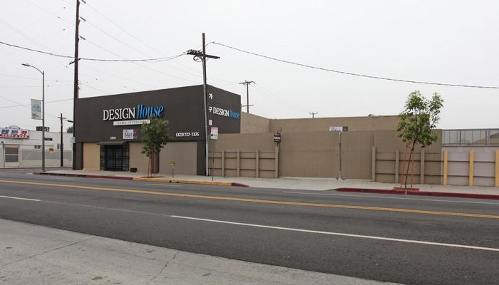 Warehouse Space for Rent at 2881-2891 W Pico Blvd Los Angeles, CA 90006 - #9