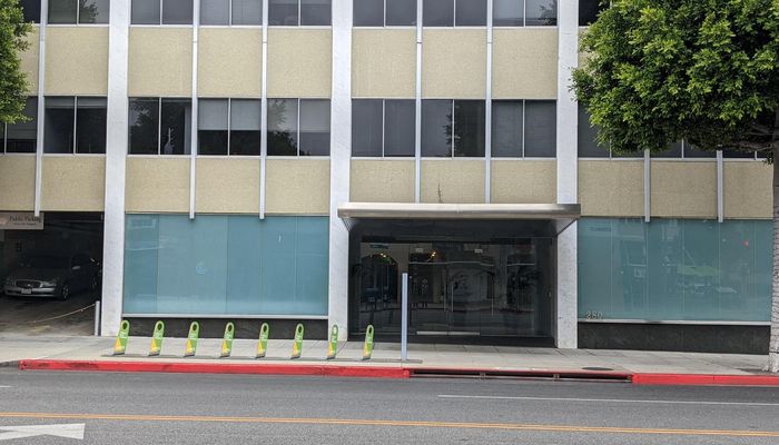 Office Space for Rent at 280 S. Beverly Drive Beverly Hills, CA 90212 - #3
