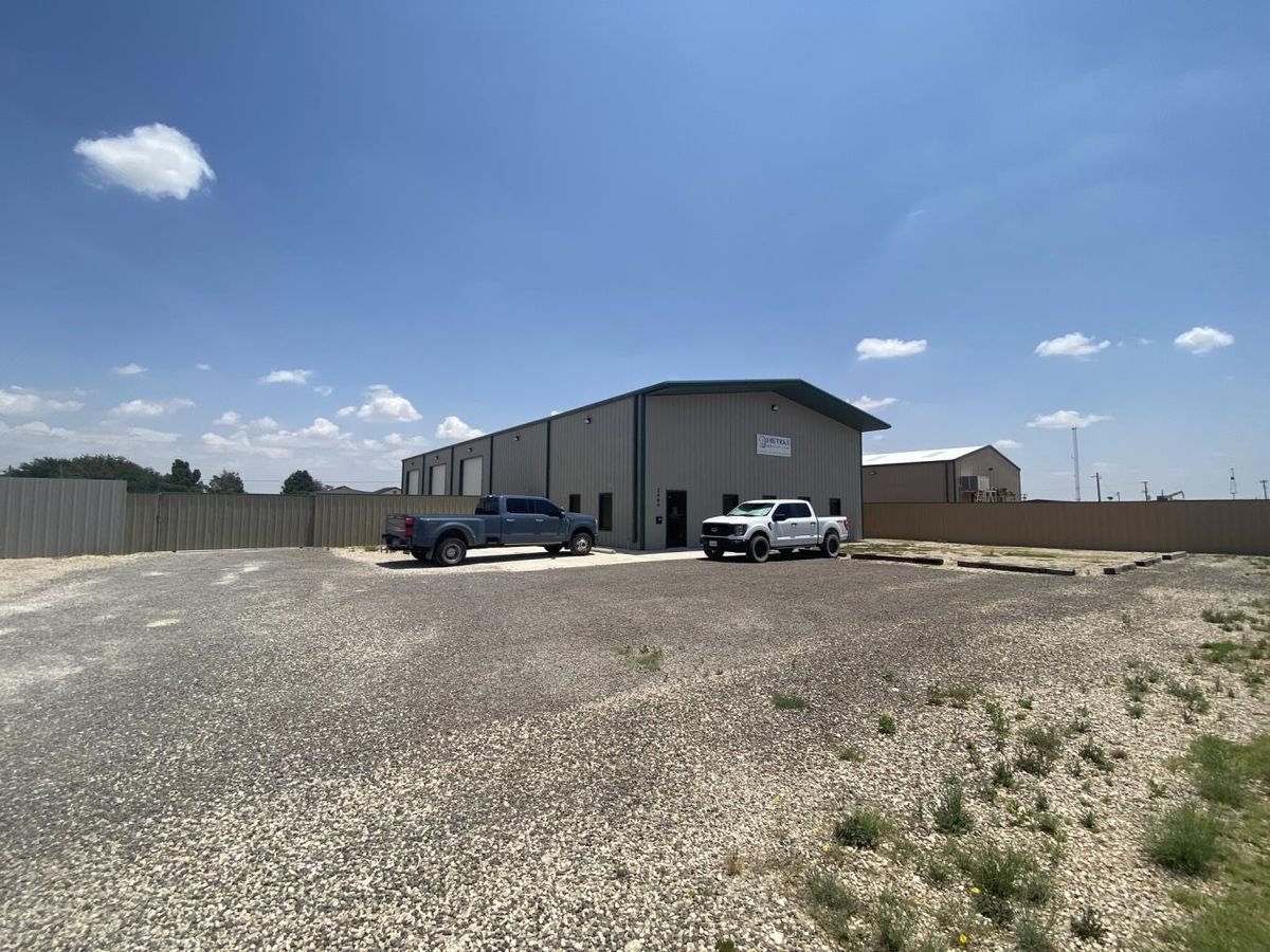 2444 FM 1936 photo 1